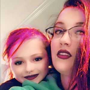 Meet your Posher, Brittney